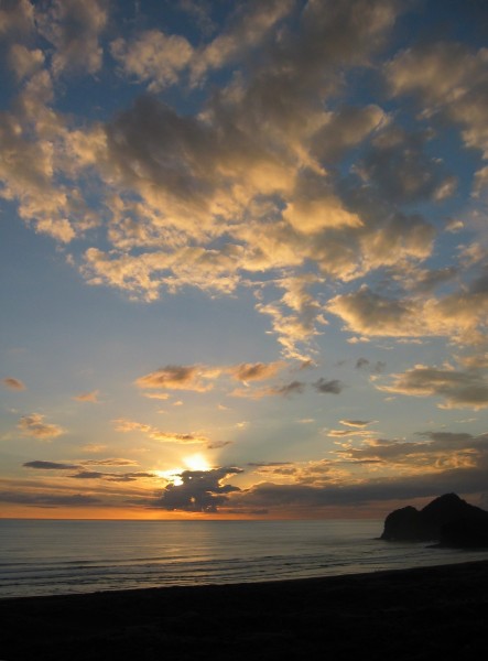 Sunset at Bethells Beach 2003-04-12