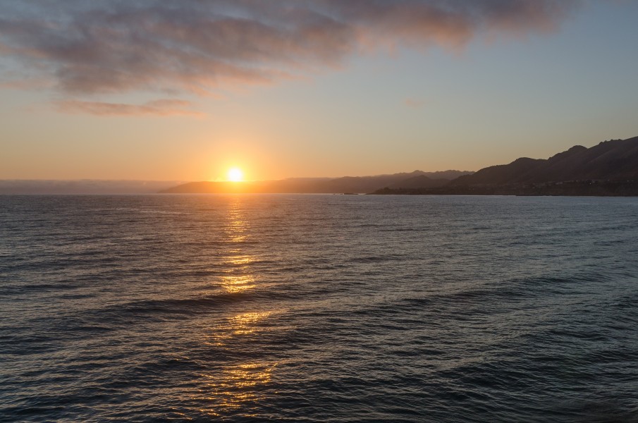 Sunset over the San Luis Obispo Bay, near Pismo Beach 20110805 1
