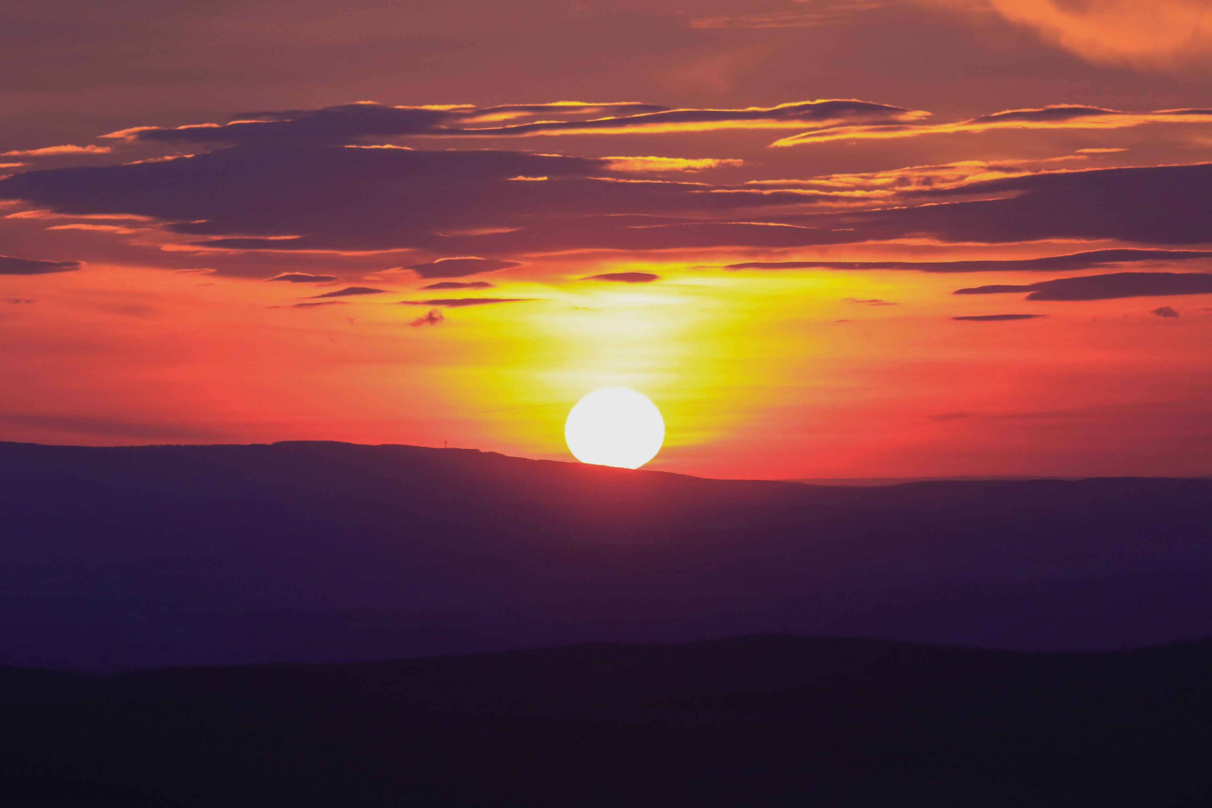 My Sunset (Unsplash)