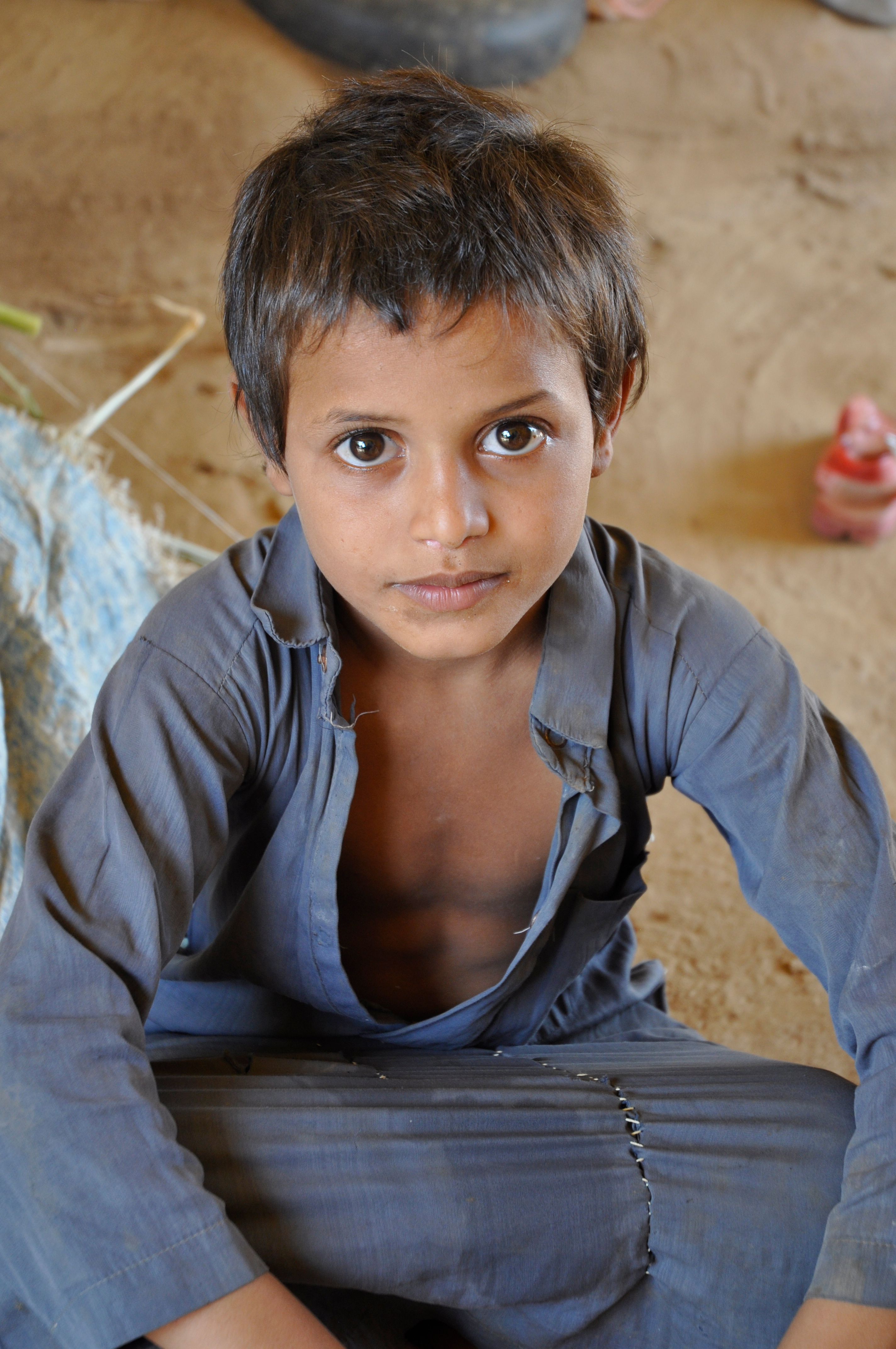 Displaced boy (8683533542)