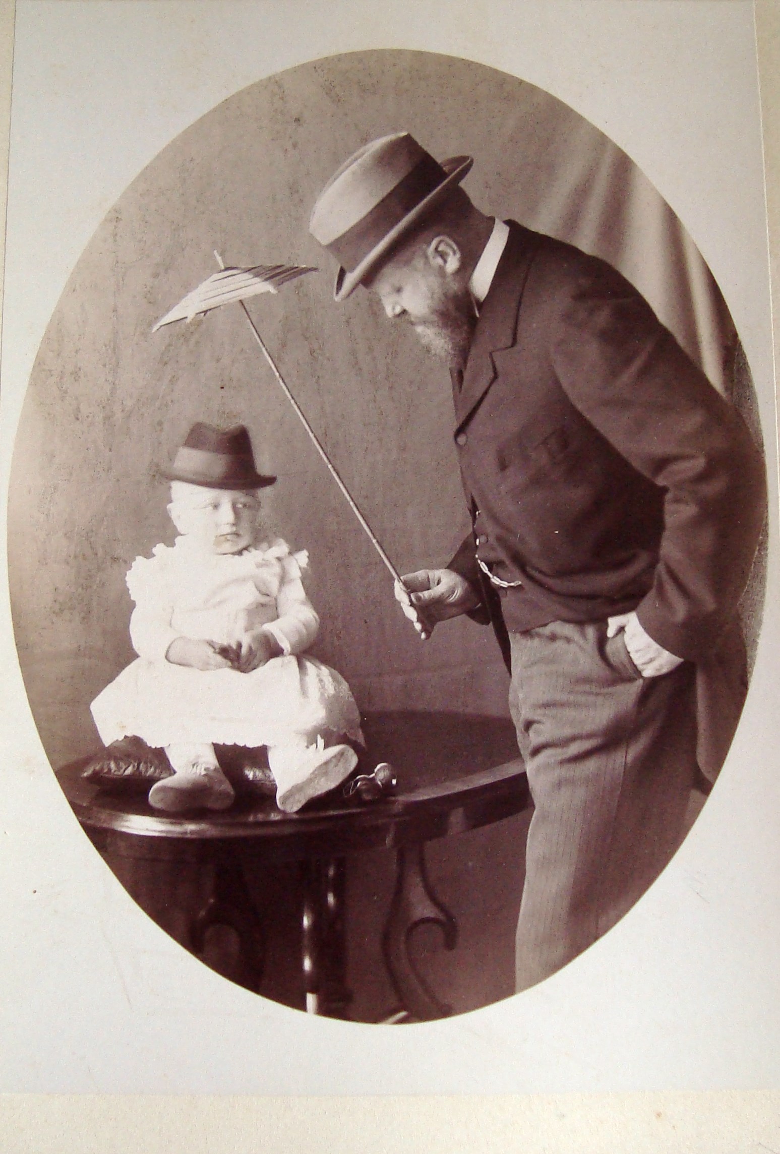 Graf Karl Lanckoronsky und sein Sohn Tonio