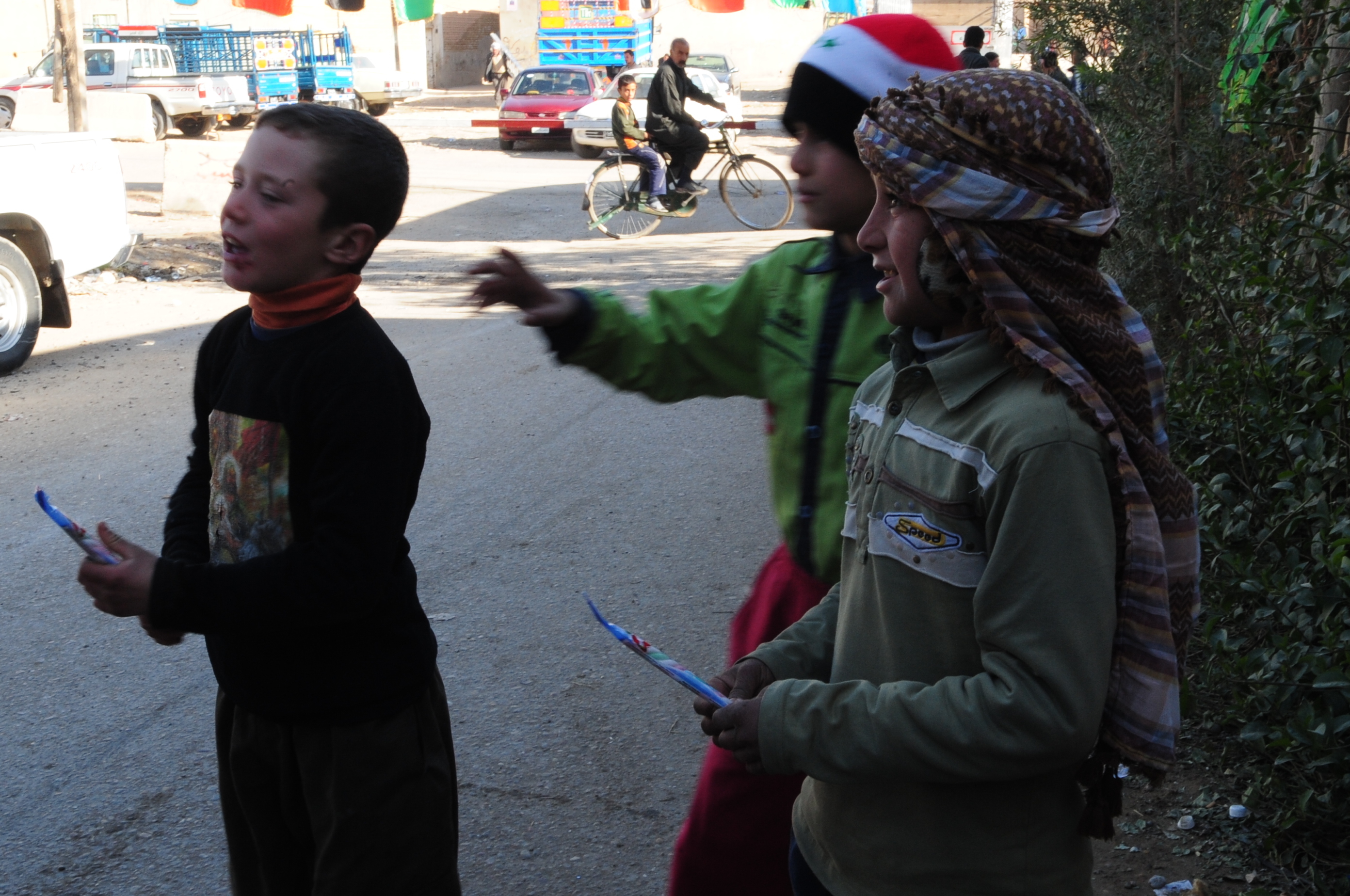Market patrol in Balad DVIDS143555