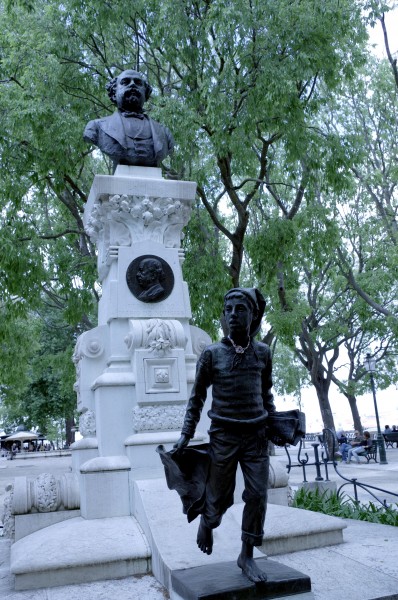 16.4.14 Lisbon 45 (13929668944)