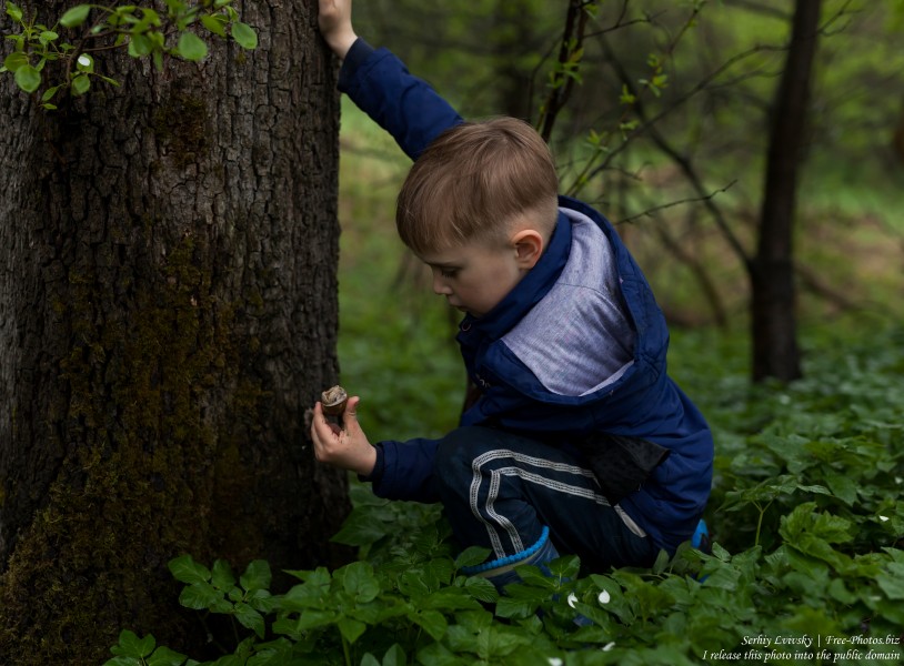 a 6-year-old boy photographed in April 2019 by Serhiy Lvivsky