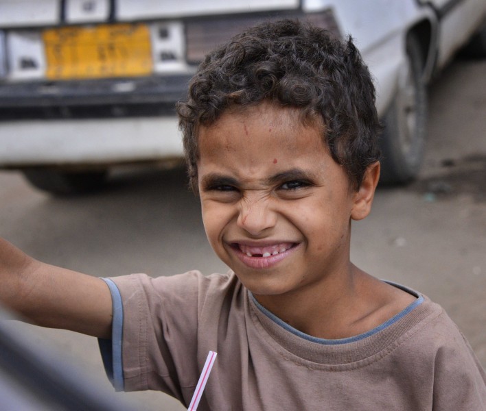 Boy in Sanaa, Yemen (10018008503)