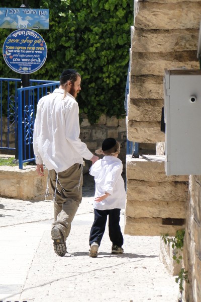Haredi (Orthodox) Father and Son - Tsfat (Safed) - Galilee - Israel (5707471448)