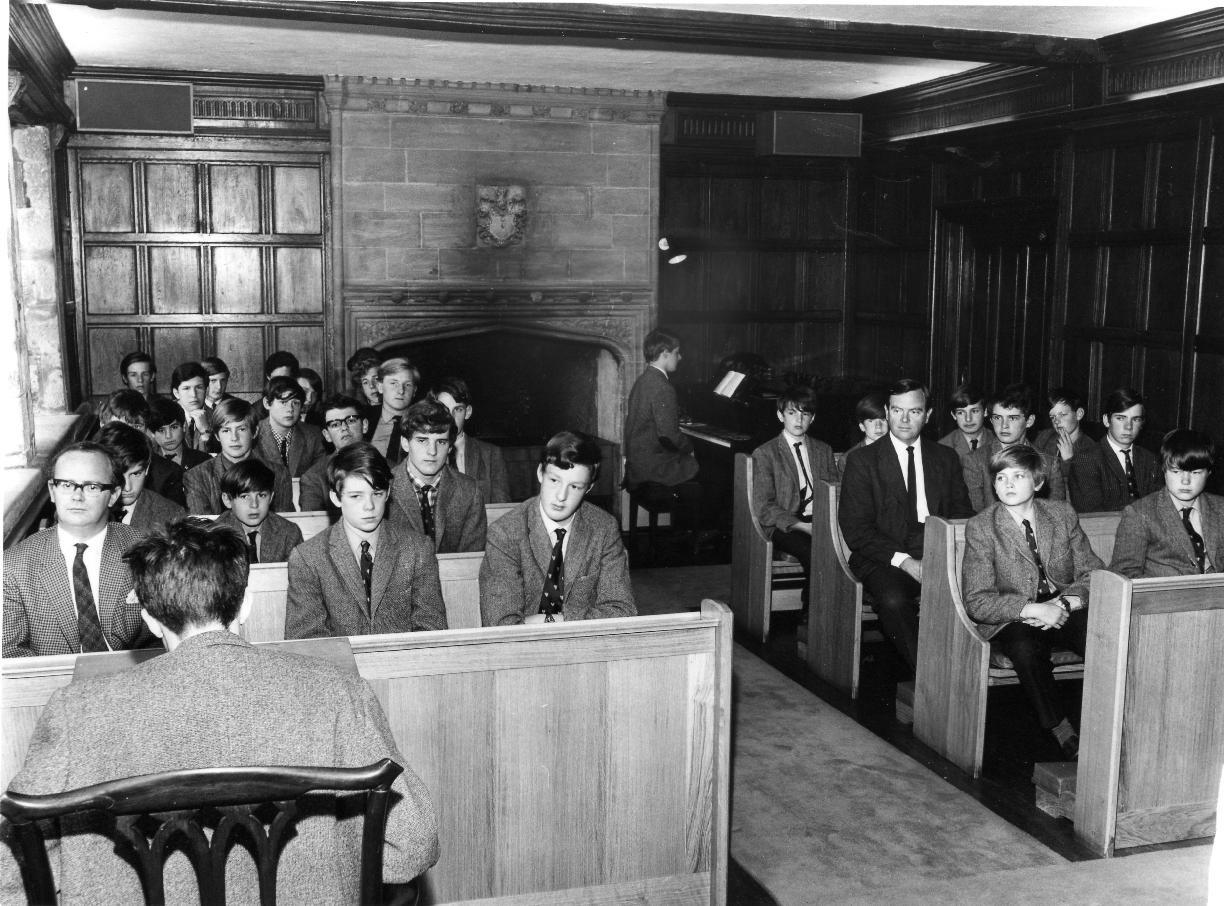 SES D House-01 Spring 1968