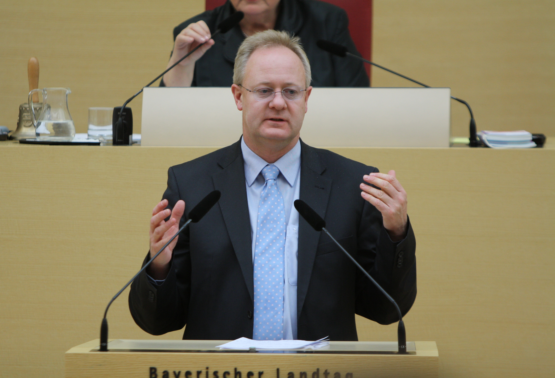 2011-11-09 BernhardPohl