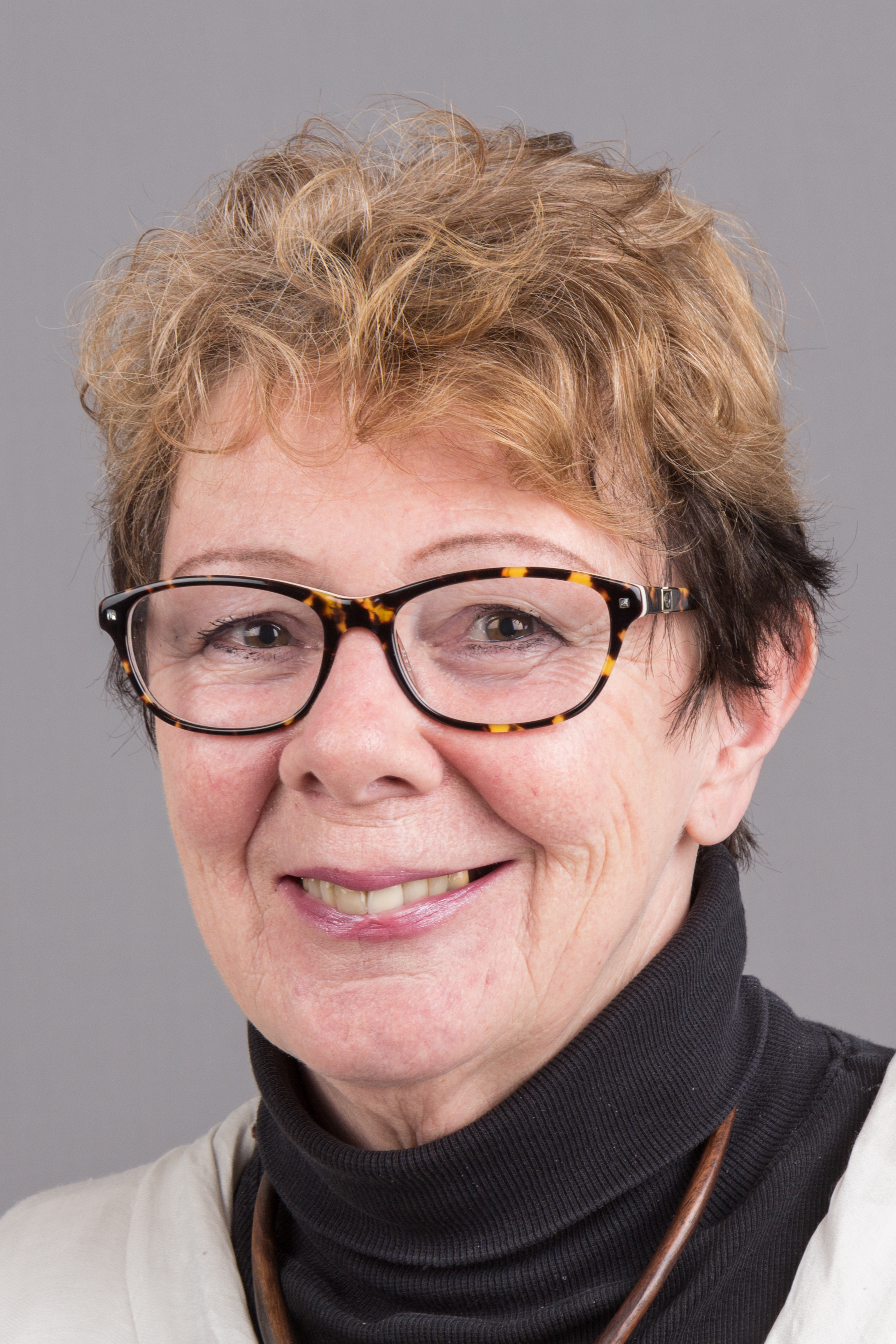 2016-02-04 Barbara Cárdenas Alfonso - MdL Hessen - 3491-2