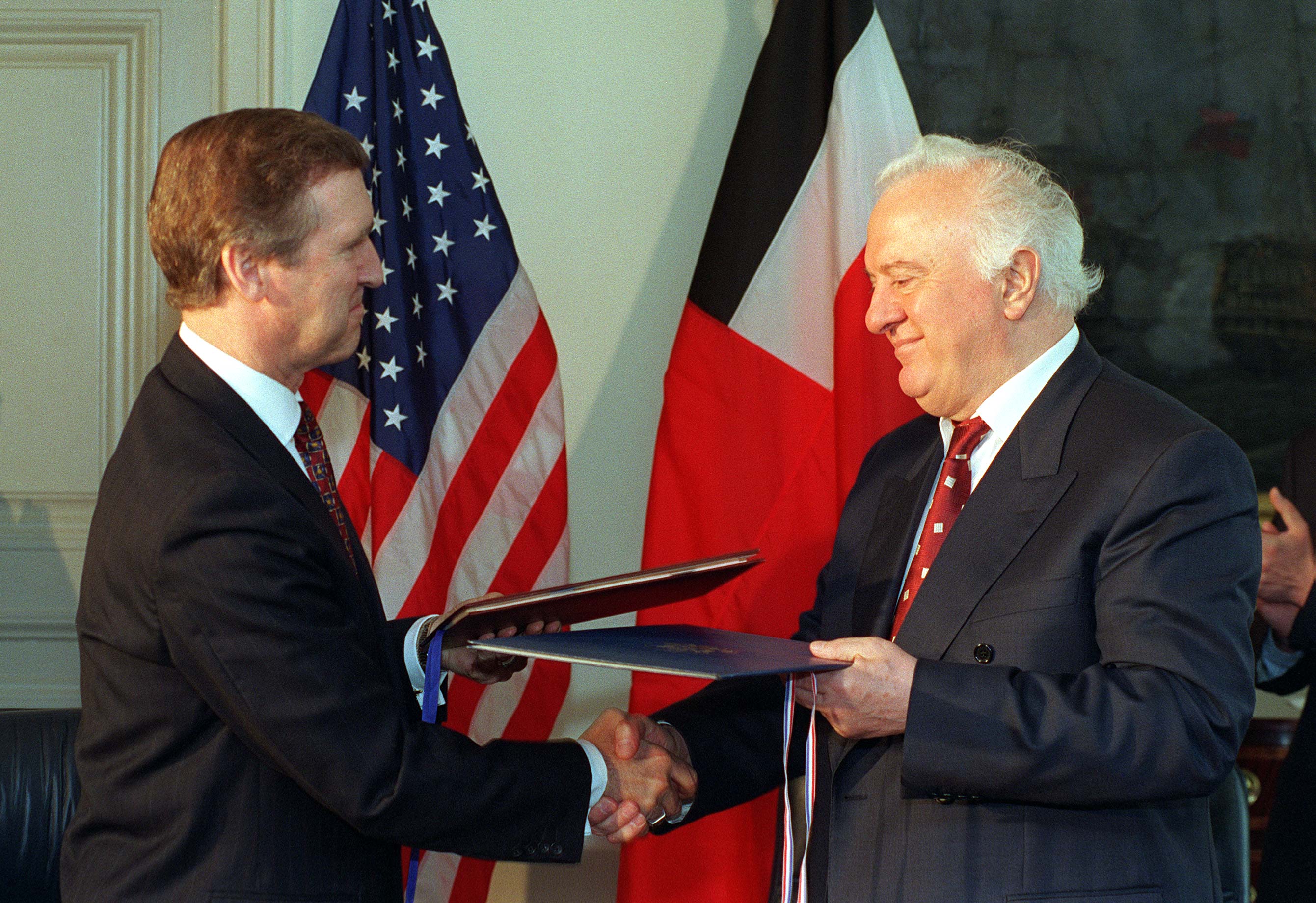 Defense.gov News Photo 970717-D-9880W-064
