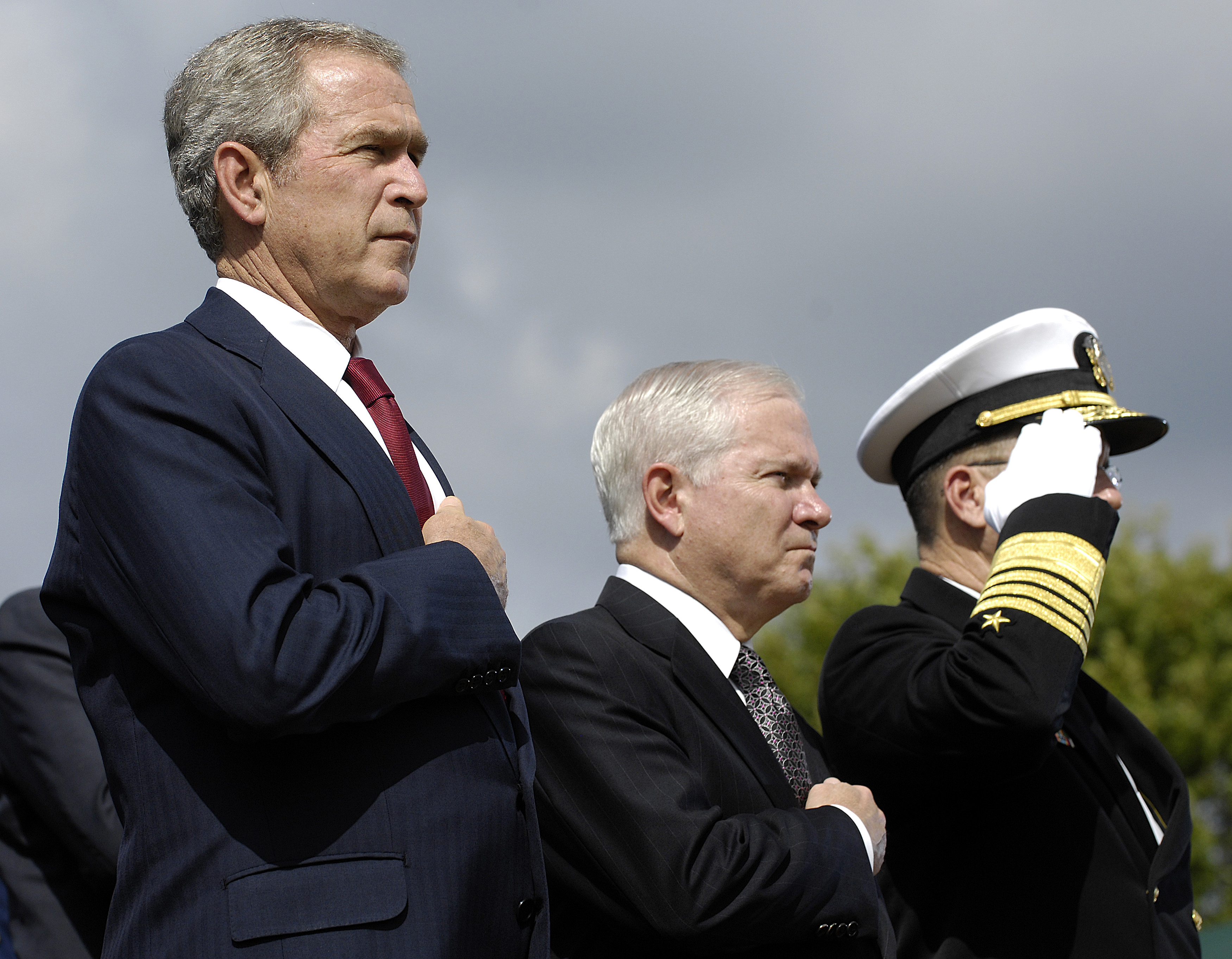Defense.gov photo essay 071001-D-7203T-026