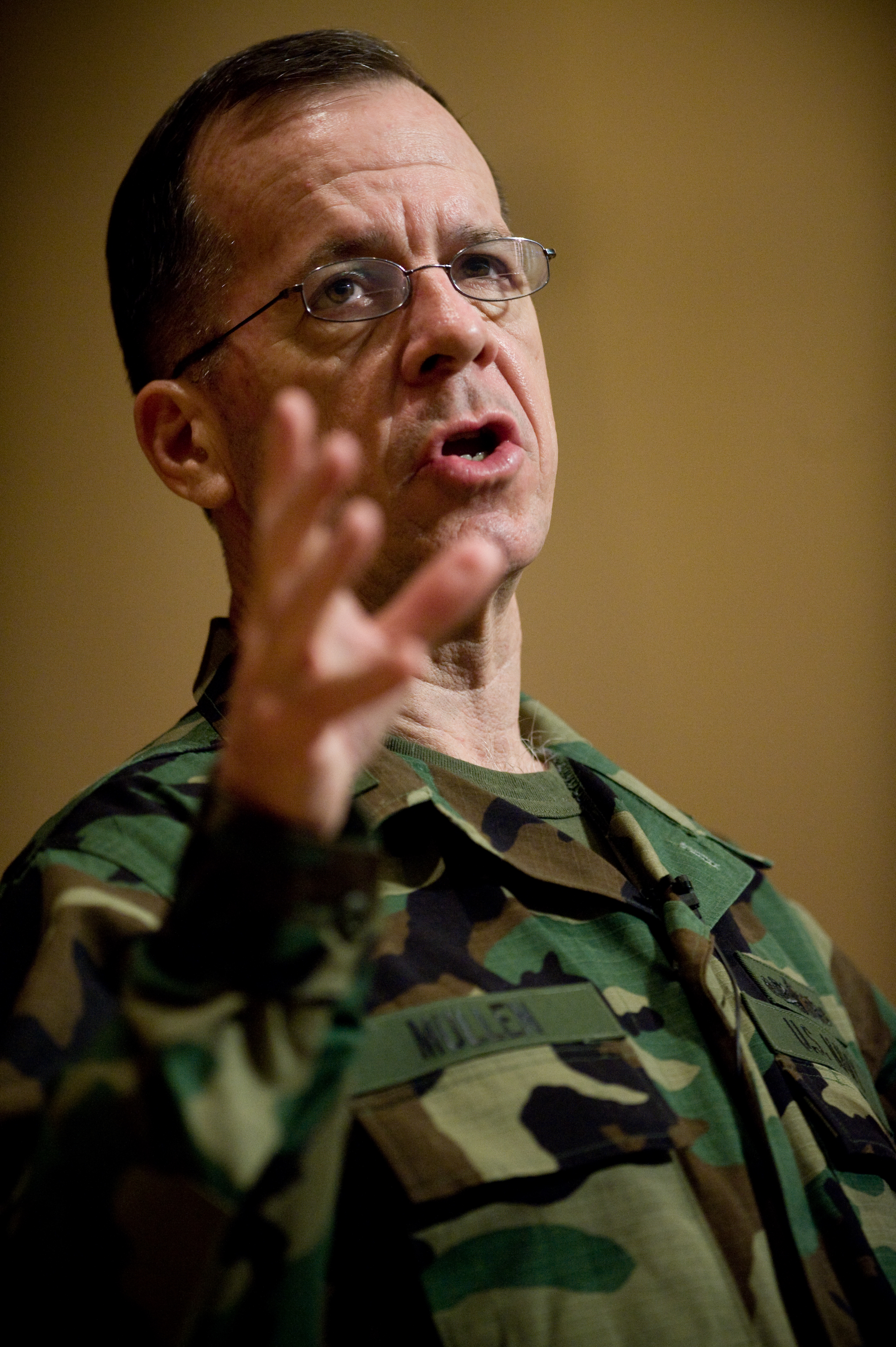 Defense.gov photo essay 080502-N-0696M-383
