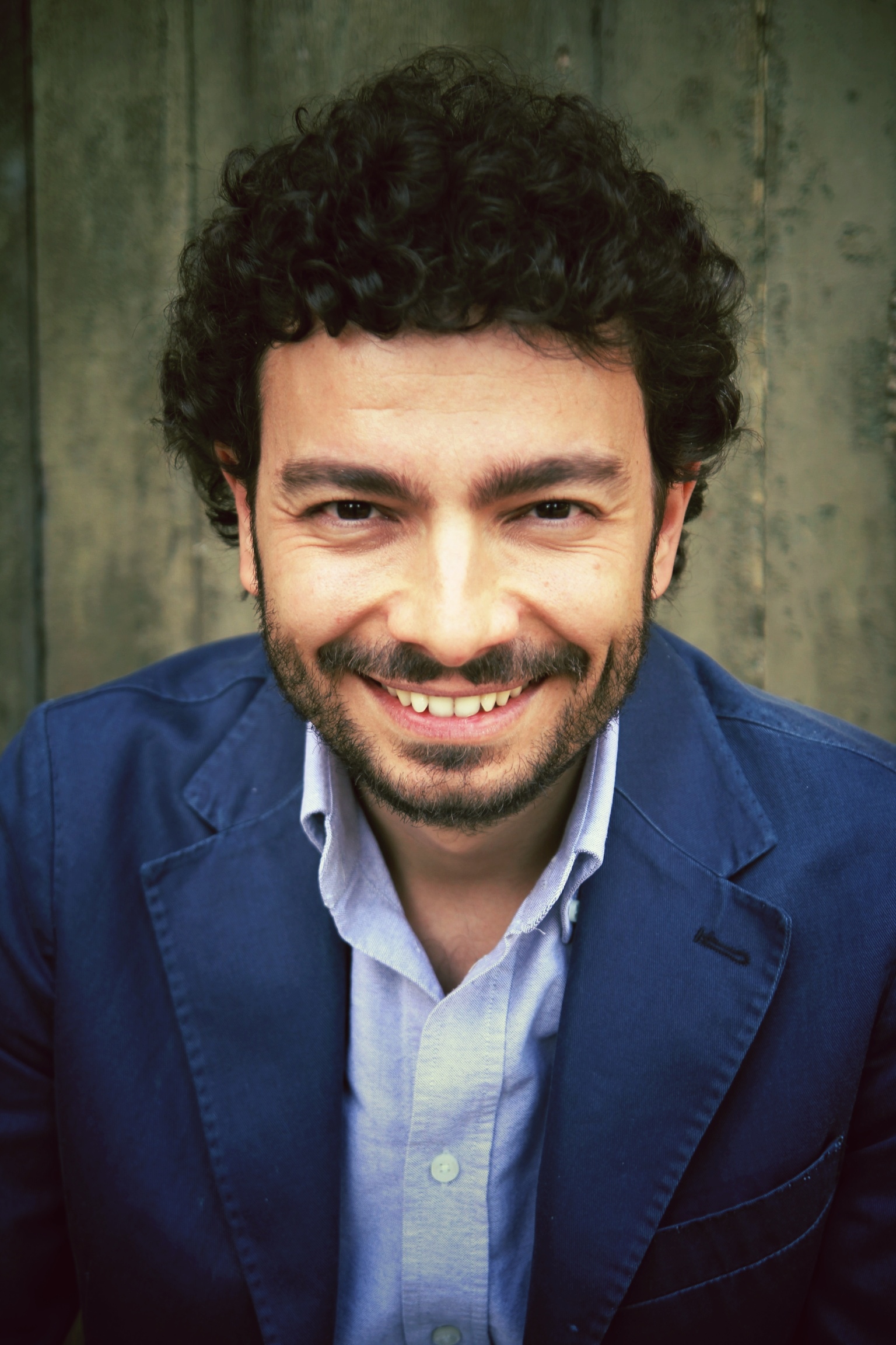 Massimo Polidoro (portrait, 2012). 01