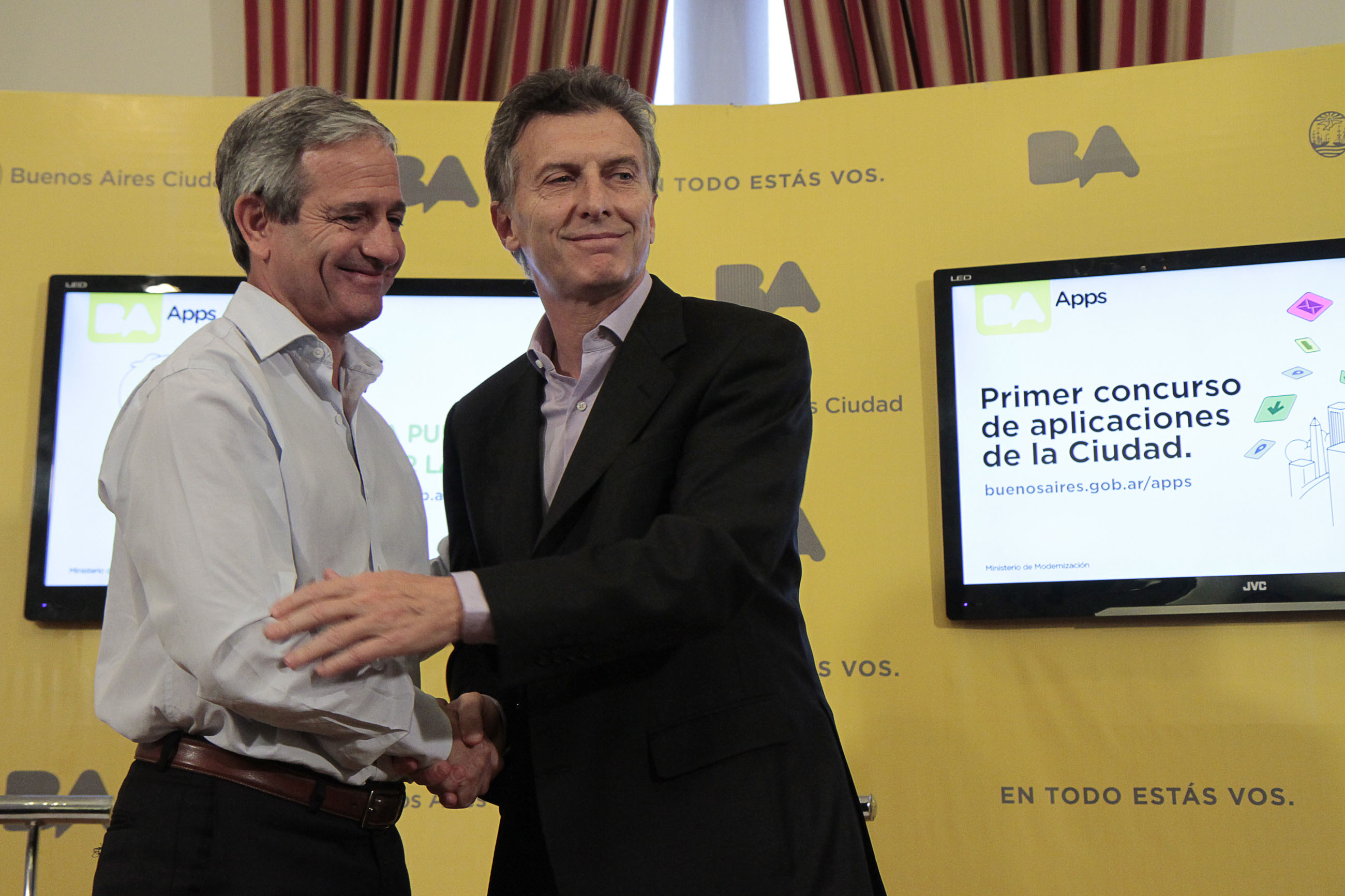 Mauricio Macri encabezó el lanzamiento del primer concurso de aplicaciones para desarrolladores de software (7931449224)