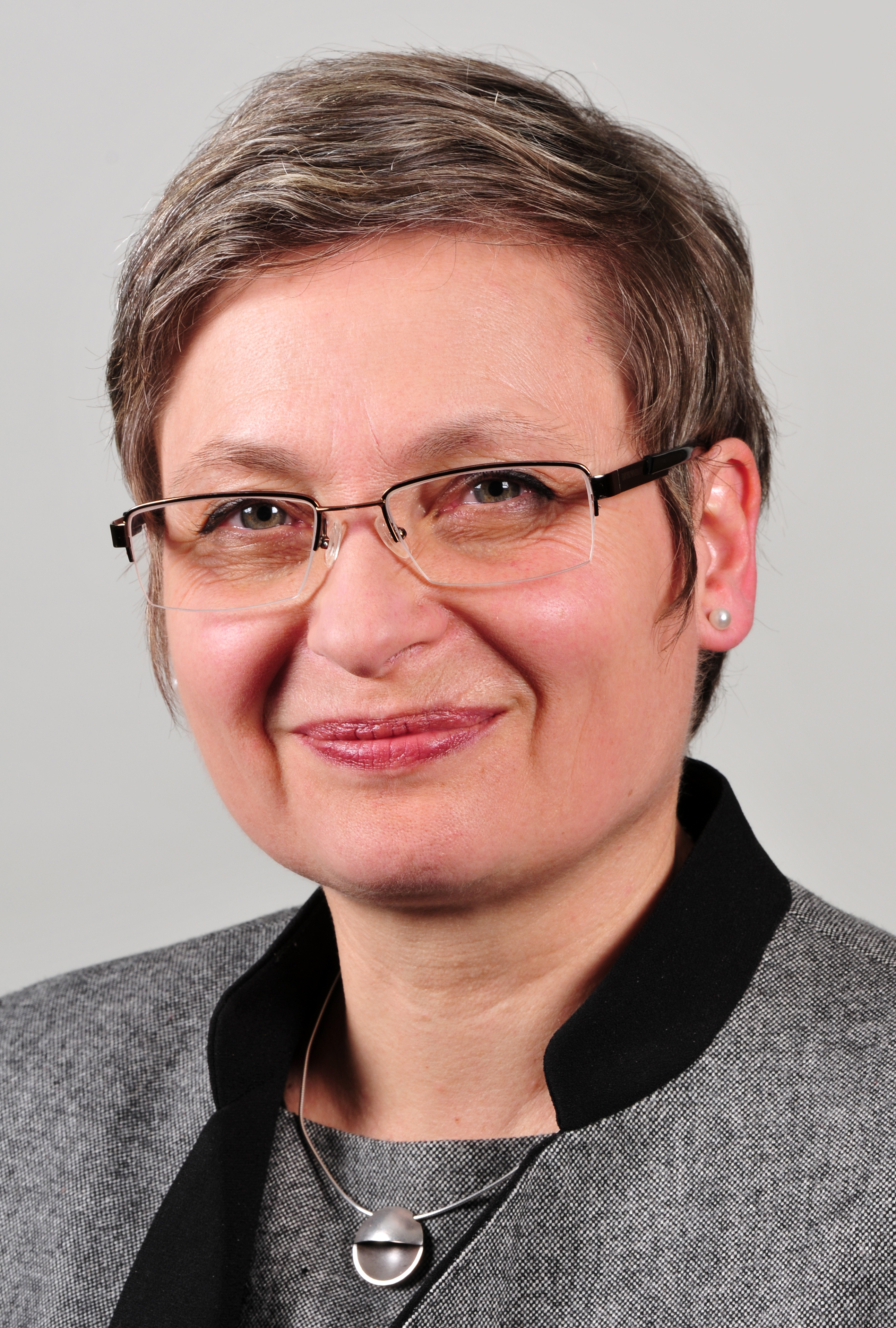 N3S 8818-Bettina Limperg