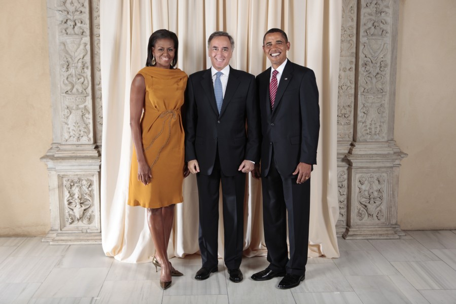 Anastassis Mitsialis with Obamas