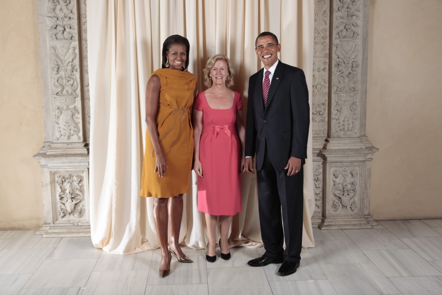 Anne Anderson with Obamas