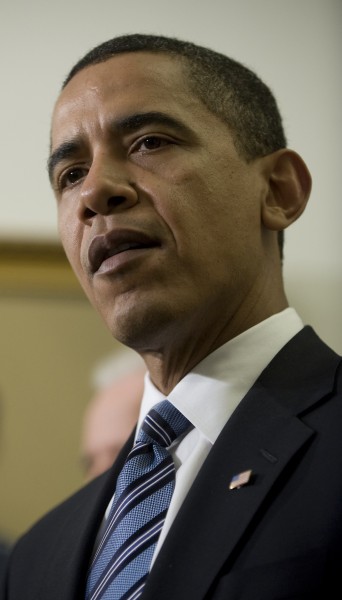 Barack Obama makes first visit to the Pentagon 1-28-09 1