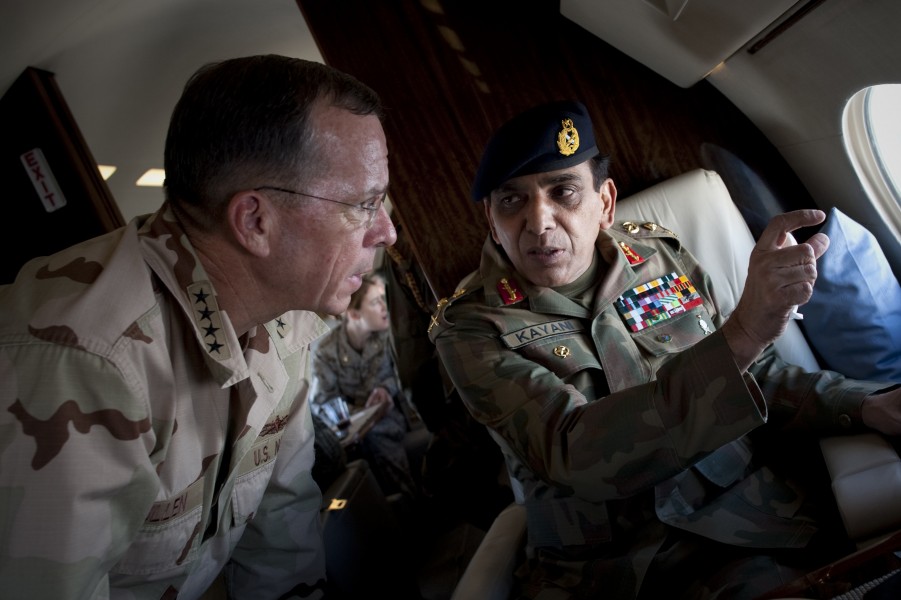 Defense.gov News Photo 100724-N-0696M-092 - Pakistani Chief of Army Staff Gen. Ashfaq Parvez Kayani points out a feature to Chairman of the Joint Chiefs of Staff Adm. Mike Mullen U.S. Navy