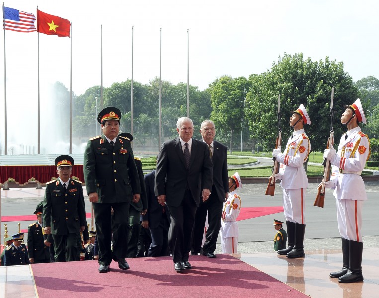 Defense.gov News Photo 101011-F-6655M-022 - Secretary of Defense Robert M. Gates walks with Vietnamese Minister of Defense Gen. Phung Quang Thanh during a Guards of Honor Ceremony
