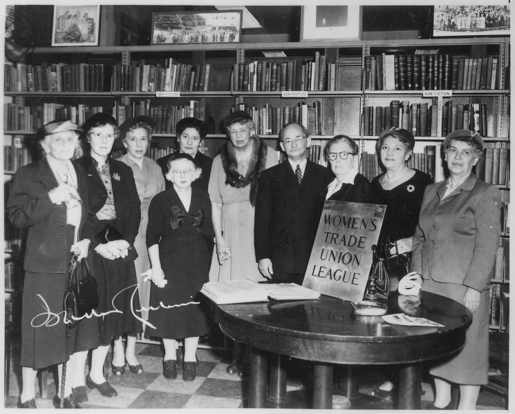 Eleanor Roosevelt, Isadore Lubin, and The Women's Trade Union League in New York City - NARA - 195445