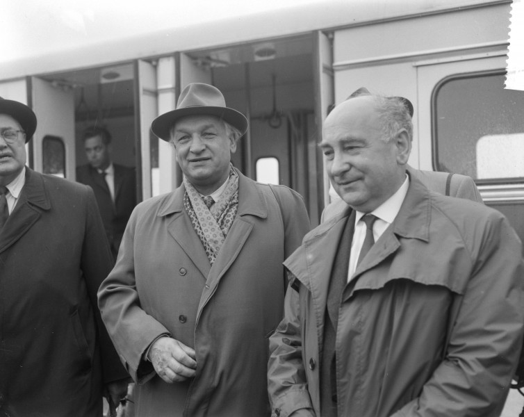Justas Paleckis and Panteleimon Ponomarenko 1961