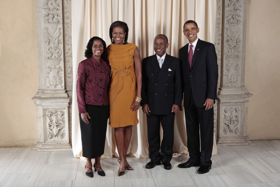 Louis Straker with Obamas