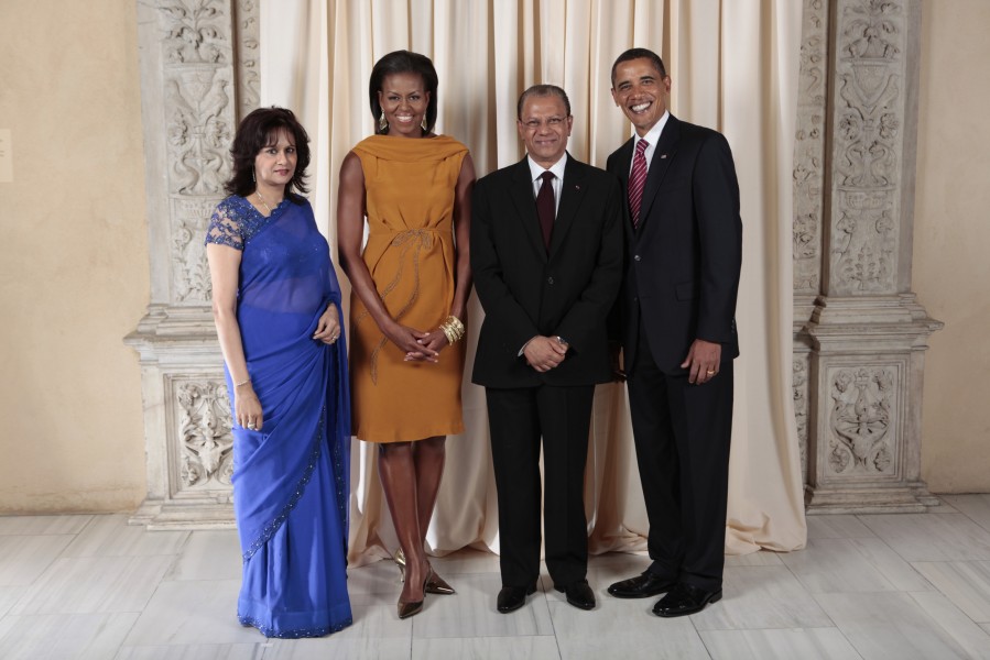Navinchandra Ramgoolam with Obamas