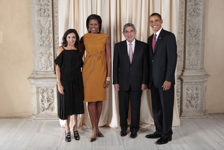 Oscar Arias Sanchez with Obamas