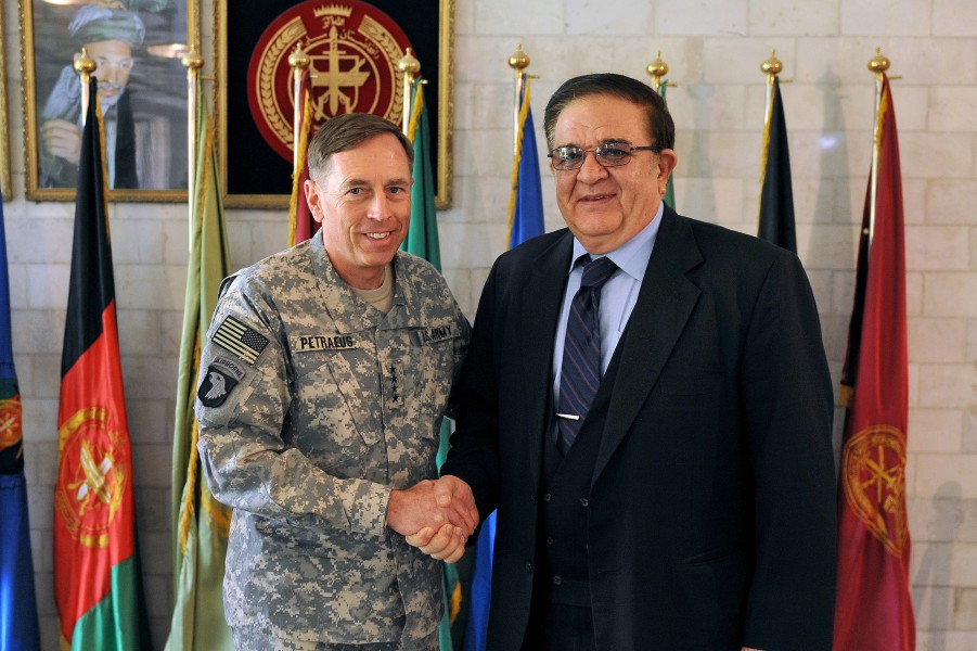 Petraeus and Wardak in July 2010