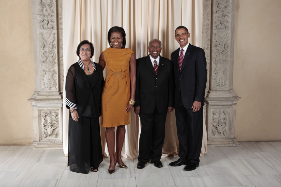 Ramdien Sardjoe with Obamas