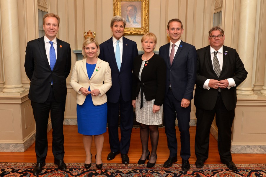 Secretary Kerry Poses for a Photo With Nordic Foreign Ministers Prior to Their Meeting on the Margins of the U.S.-Nordic Leaders' Summit in Washington (26390731213)
