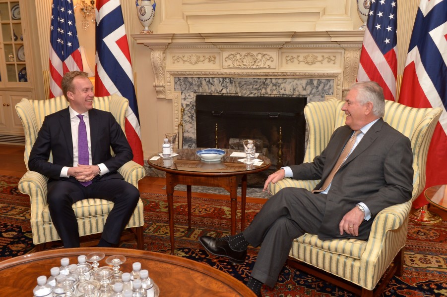 Secretary Tillerson Shares a Laugh With Norwegian Foreign Minister Brende Before Their Meeting in Washington (33151381026)