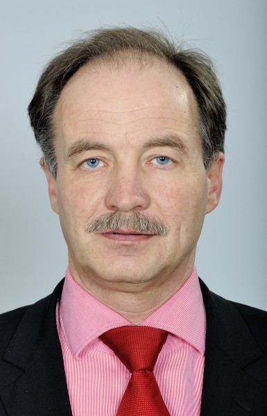 Sven Morlok (Martin Rulsch) 1