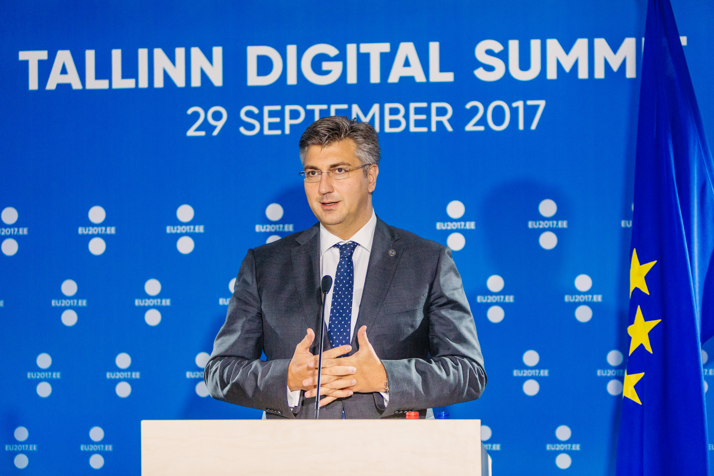 Tallinn Digital Summit. Exit doorstep and member states' press conferences Andrej Plenković (37345554726)