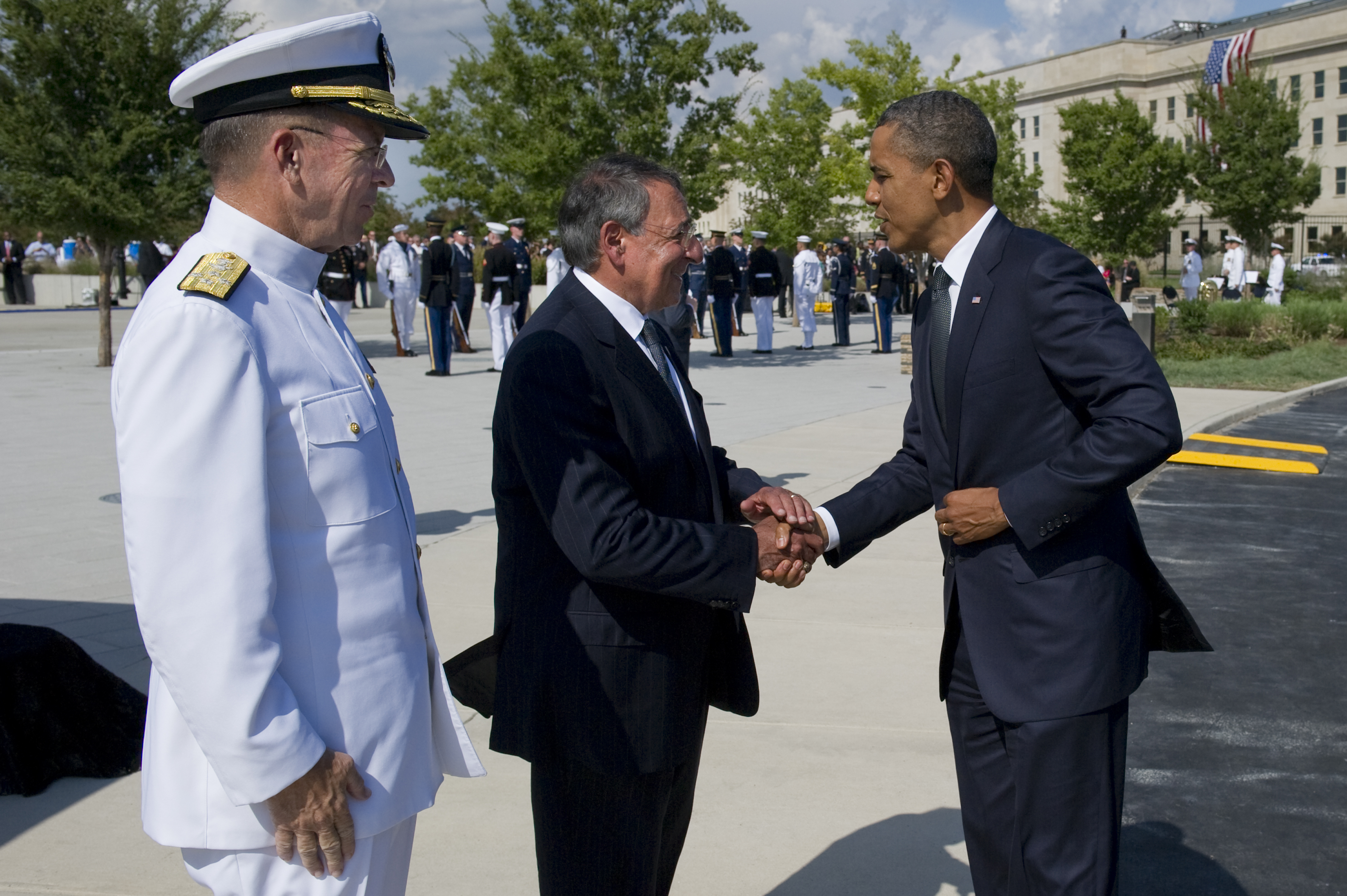 U.S. Navy Adm. Mike Mullen, chairman of the Joint Chiefs of Staff and Defense Secretary Leon E. Panetta greet President Barack Obama prior to a wreath laying ceremony