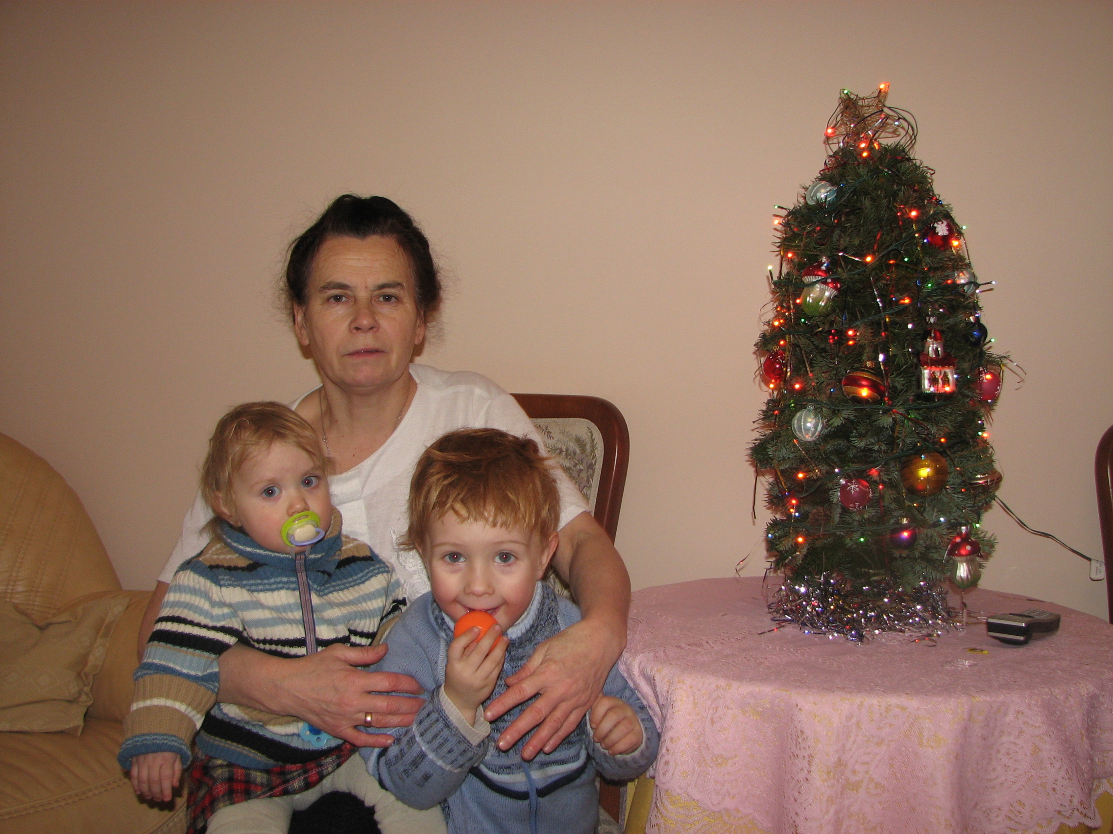 Kids with their grandma