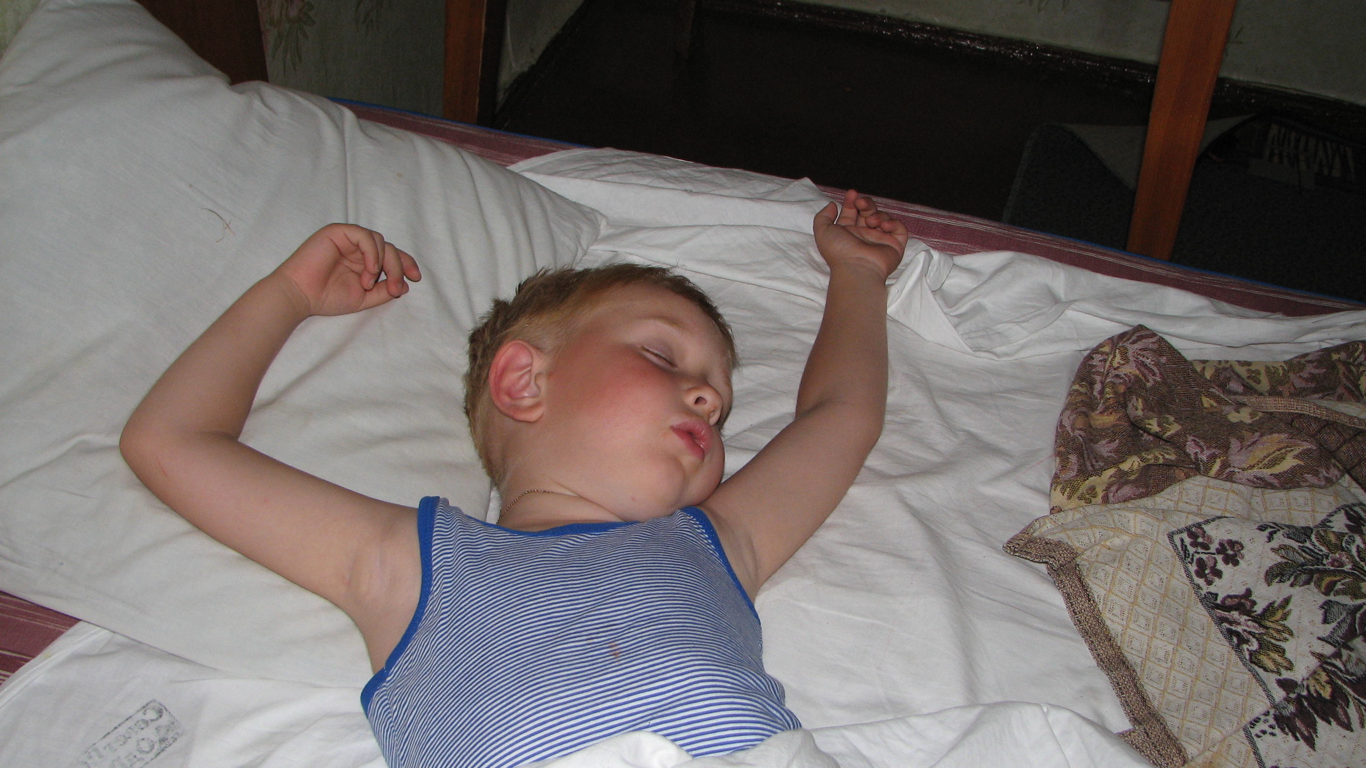 a sleeping boy, picture 3