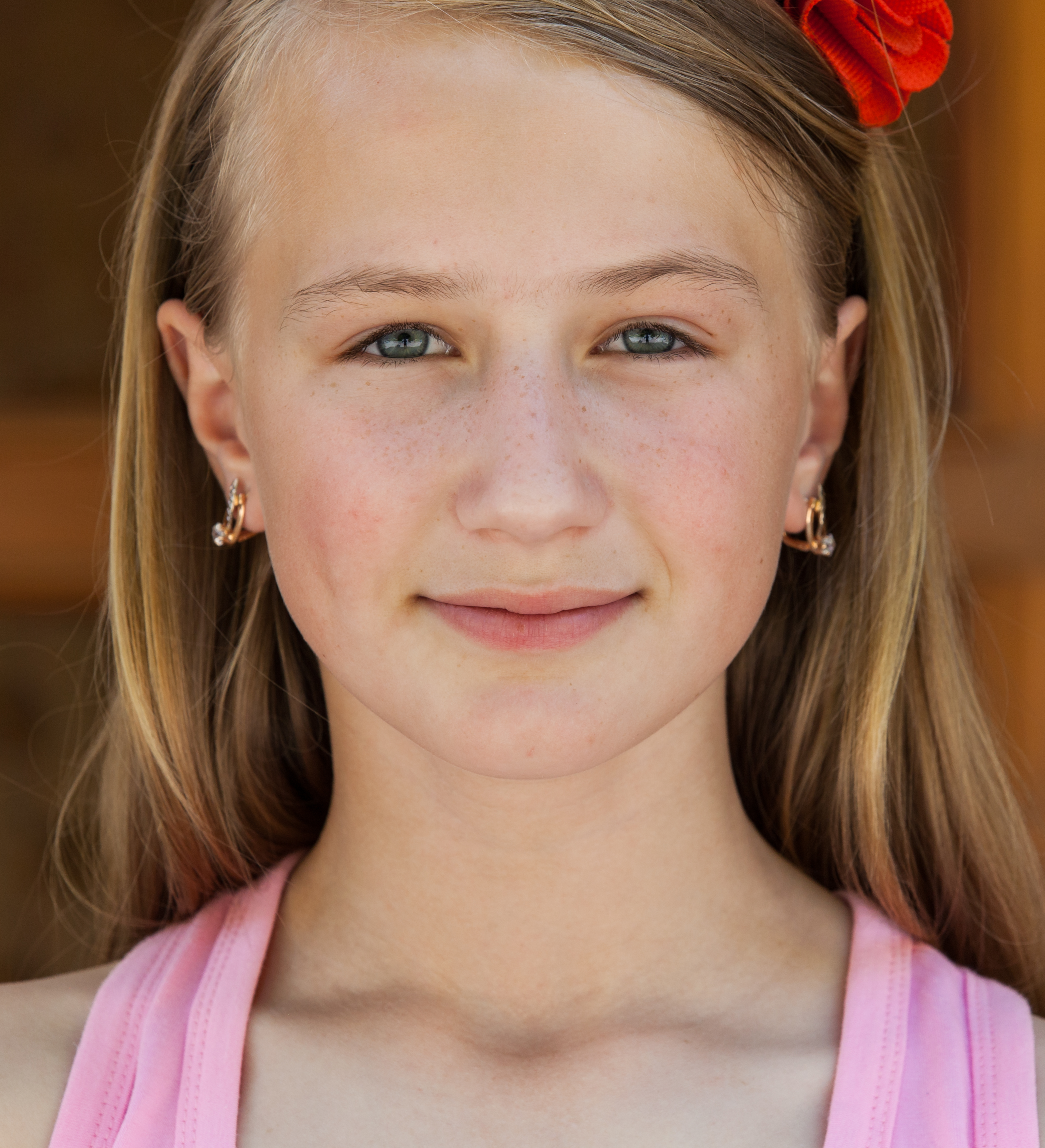 a blond girl of Catholic confession photographed in May 2014, portrait 14/21