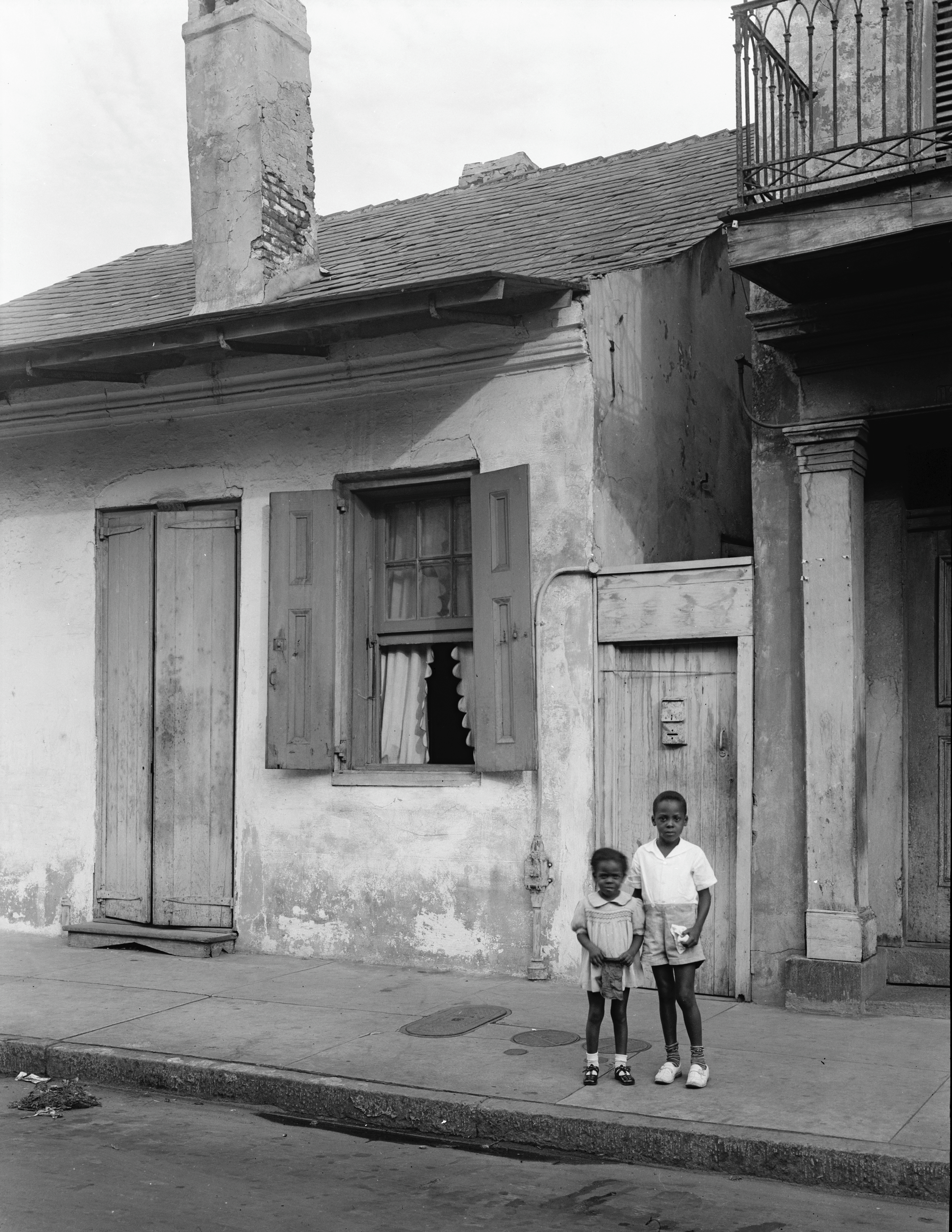 Burgundy Street La Rionada Cottage New Orleans 1938 with Two Children