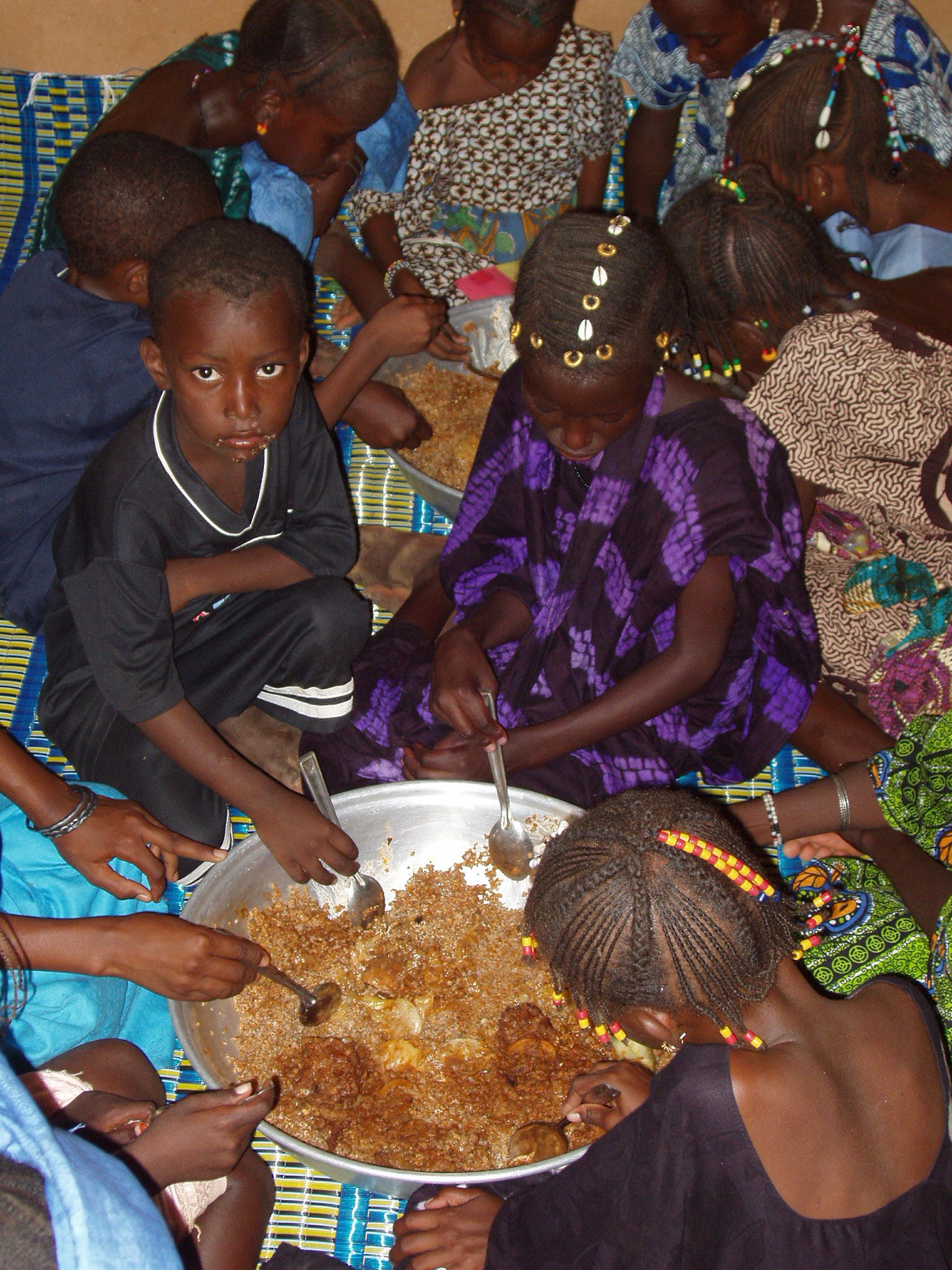 Cooking in Senegal 20050824-b
