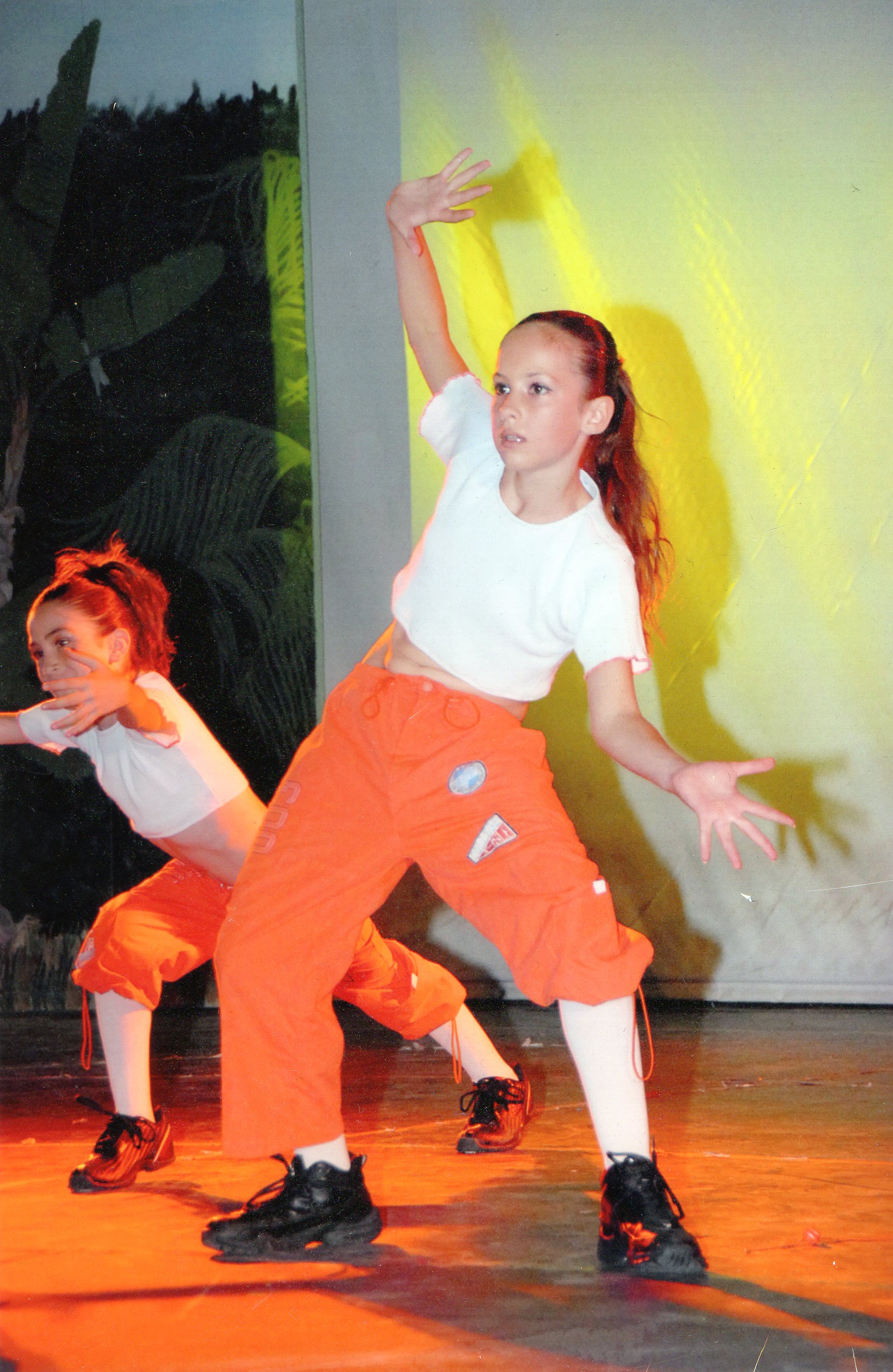 Dancing girl 2006