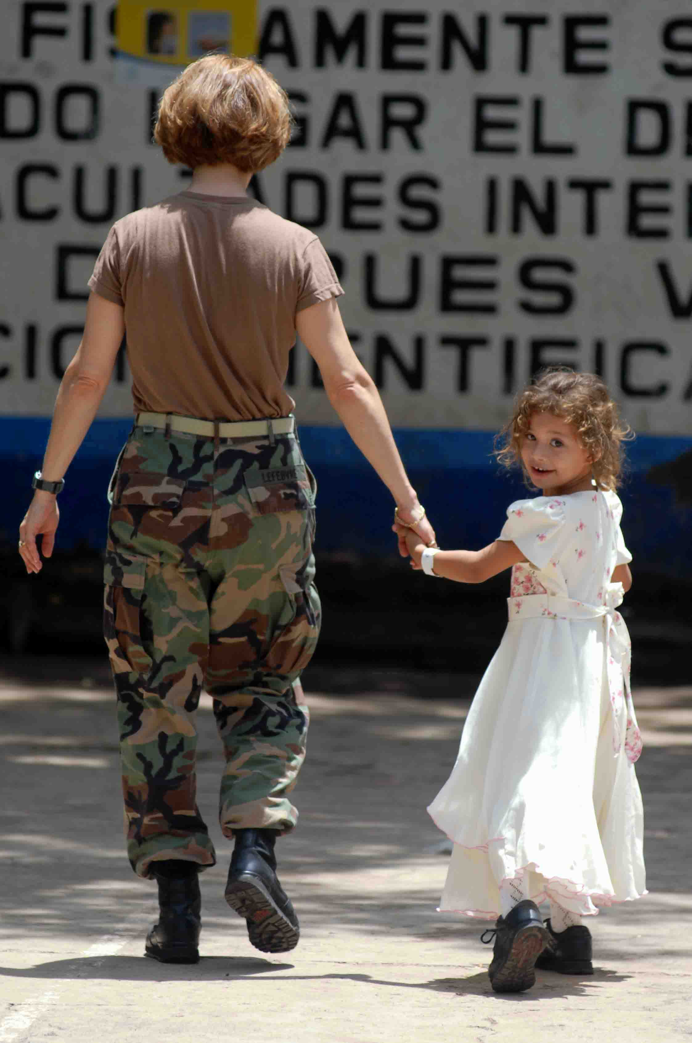 Defense.gov News Photo 090622-N-6259S-004