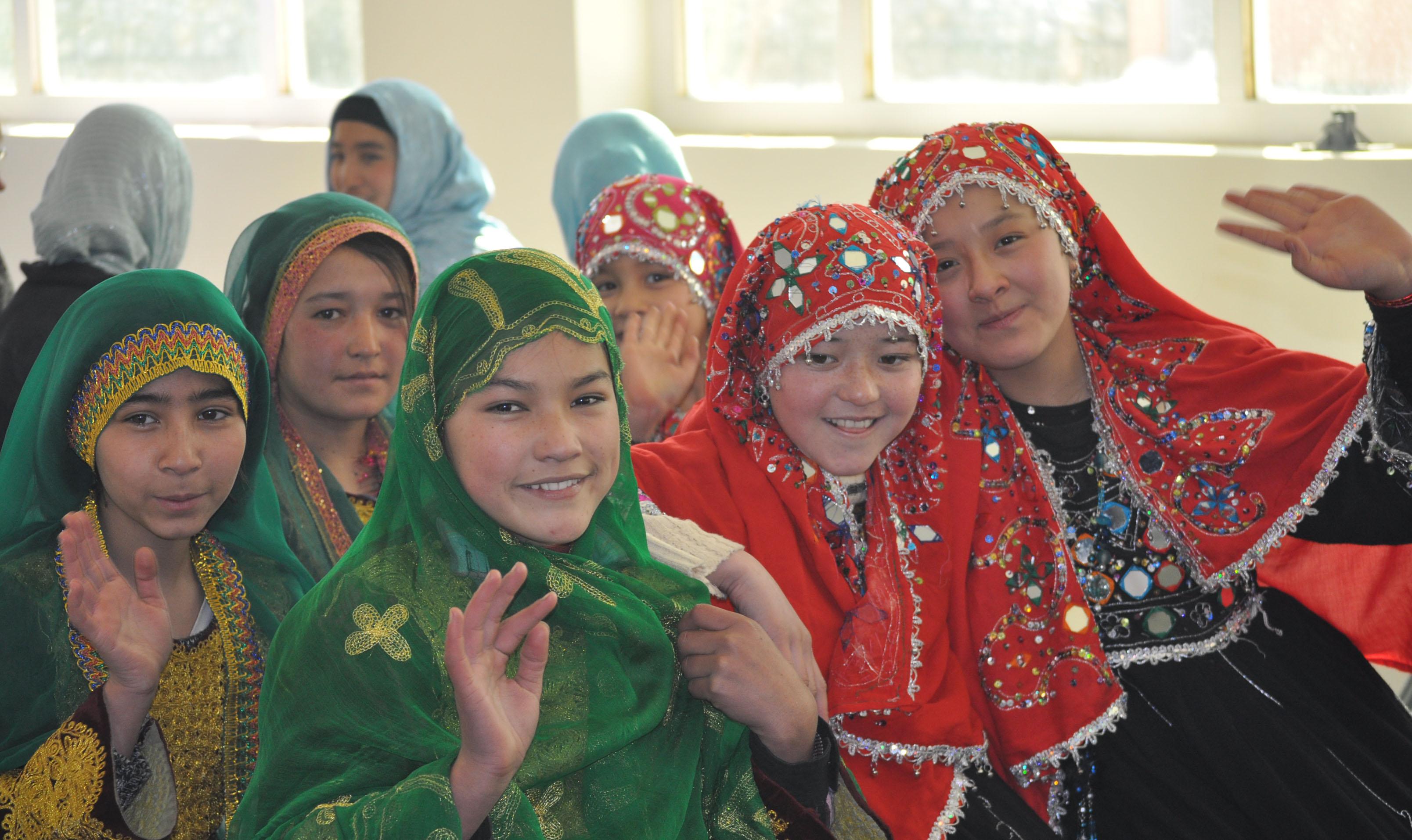 Girls in Ghazni