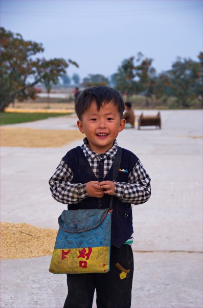 0303 - Nordkorea 2015 - landwirtschaftliche Kooperative Chonsam (22545234967)