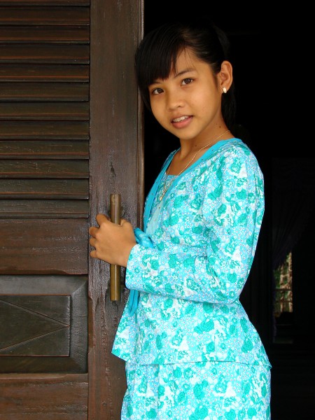 Cham Girl - Chau Doc - Vietnam