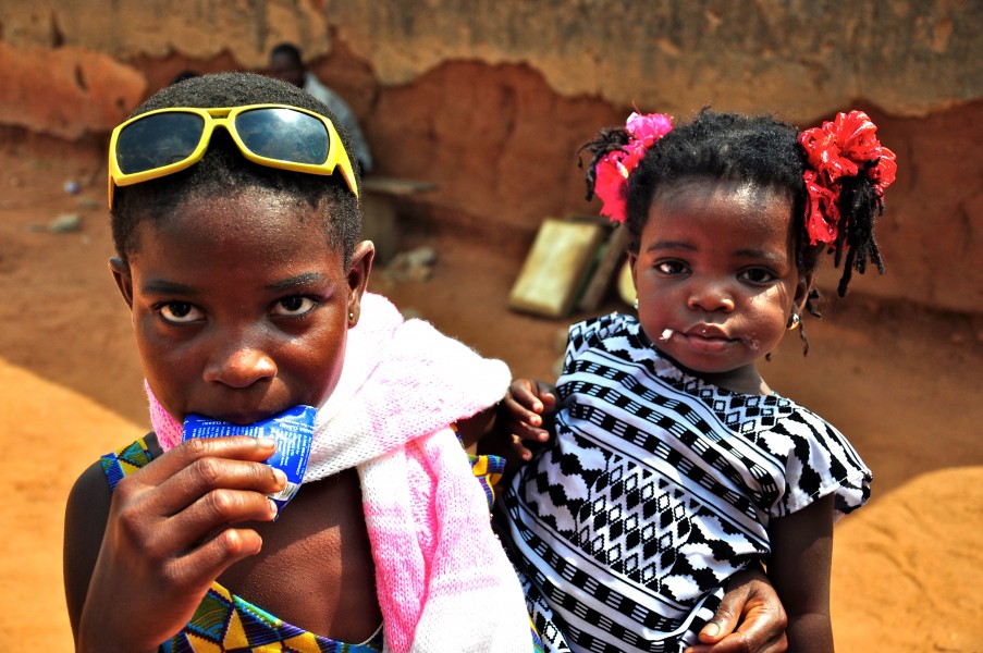 Children at Ghana health event (7250656922)