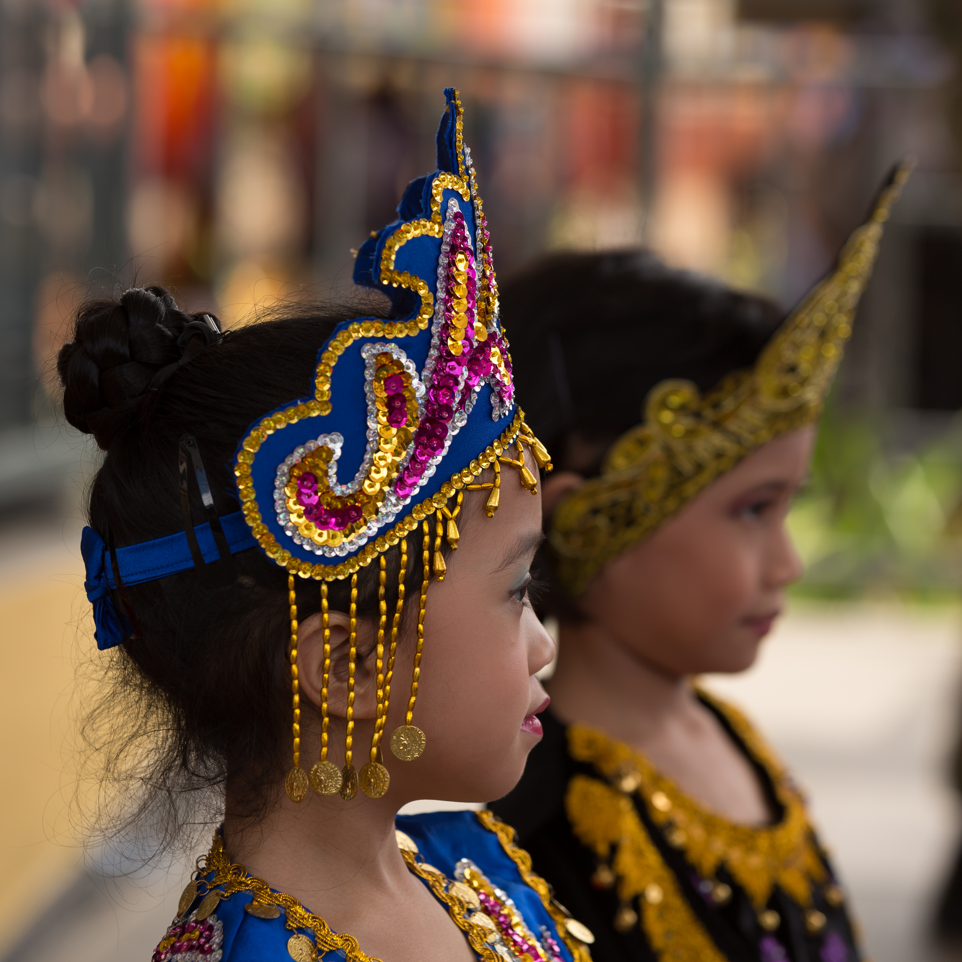 Semporna Sabah Malay-girl-with-headgear-01