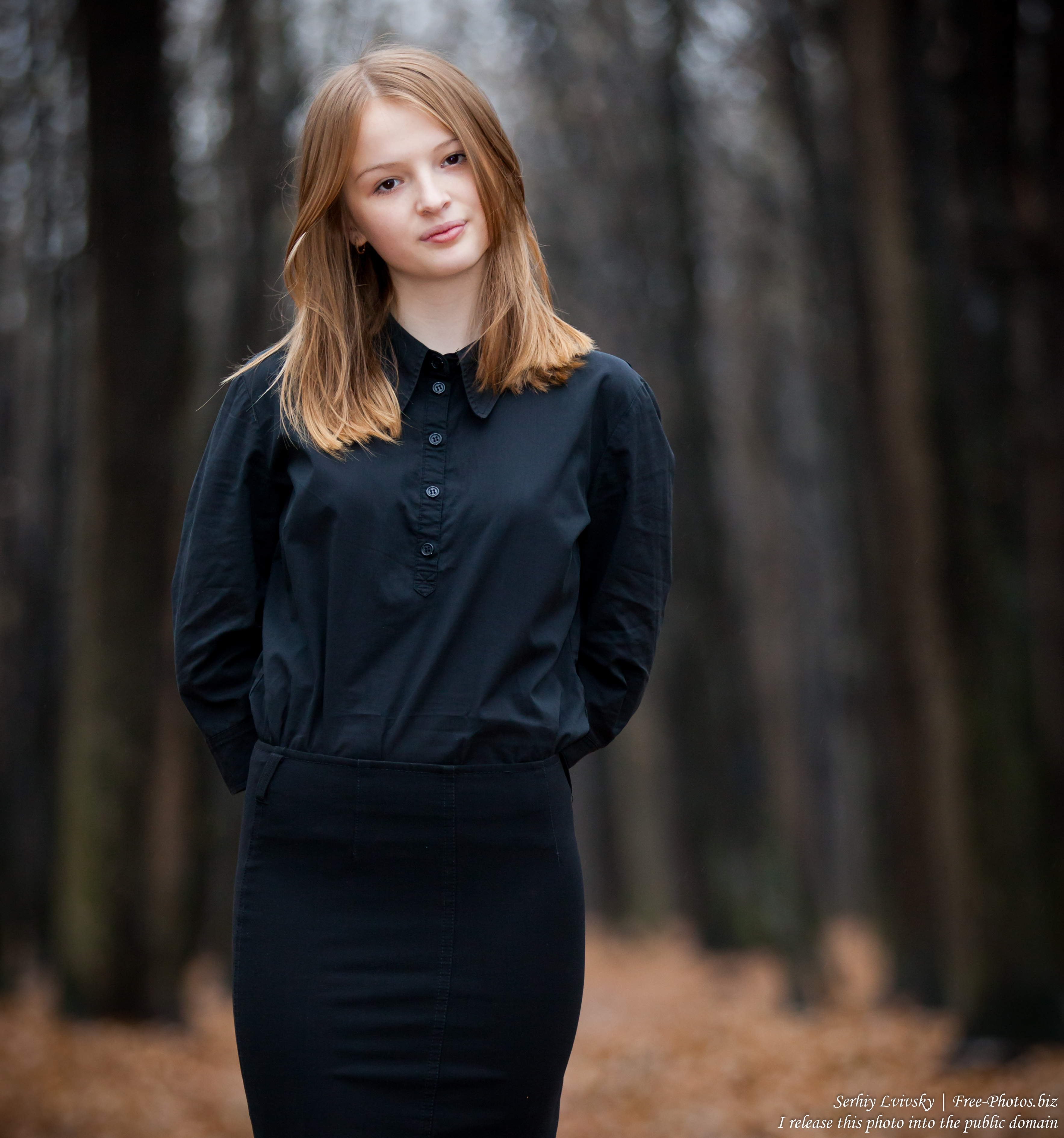 a 13-year-old Catholic girl photographed by Serhiy Lvivsky in November 2015, picture 5