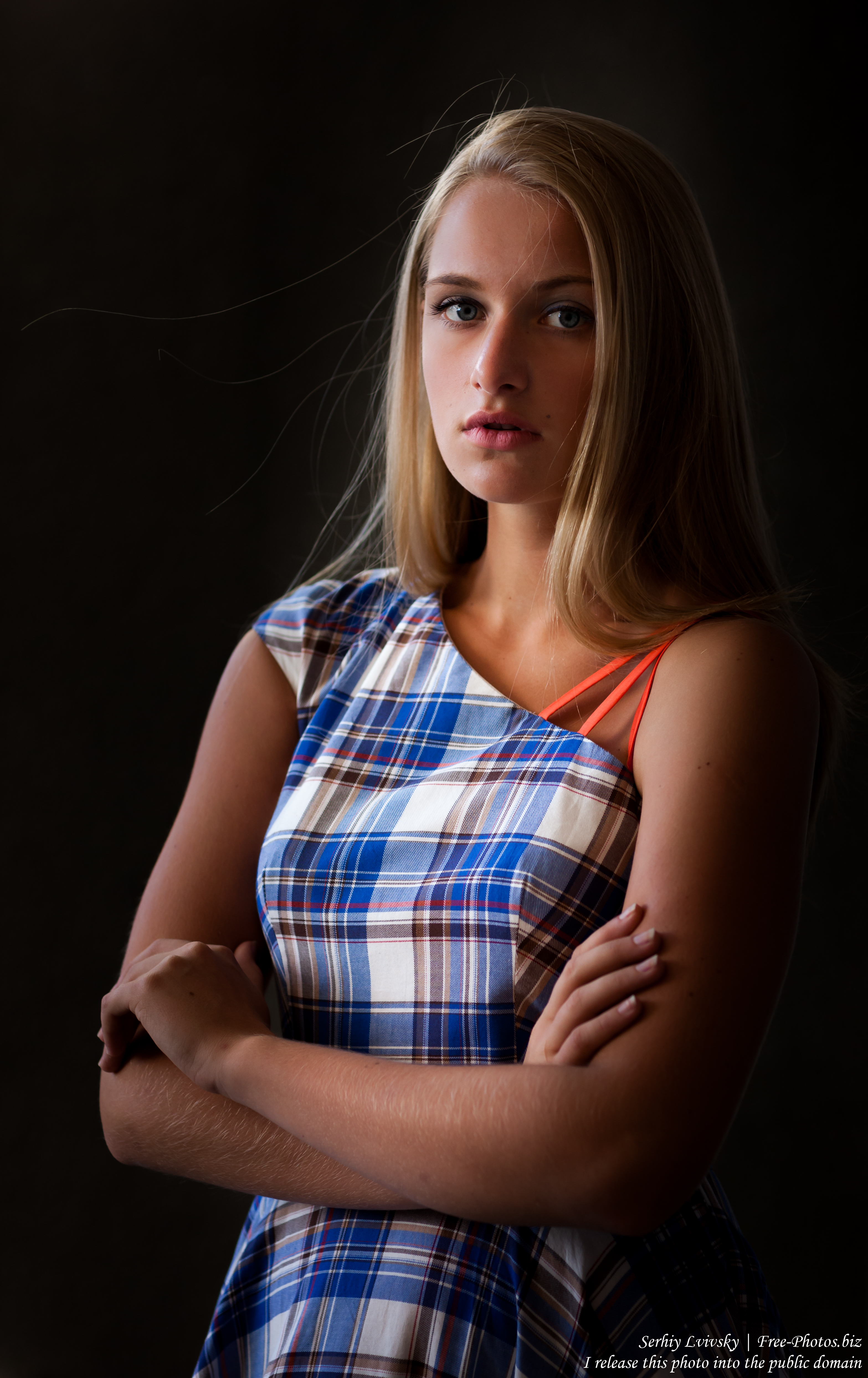 a 14-year-old natural blond girl photographed by Serhiy Lvivsky in July 2016, picture 4